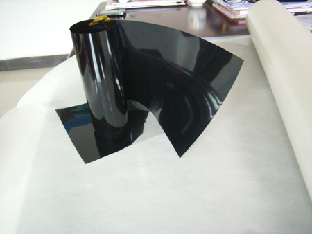 我司成功开发出黑色超薄（0.012MM厚）手机石墨散热片专用胶带